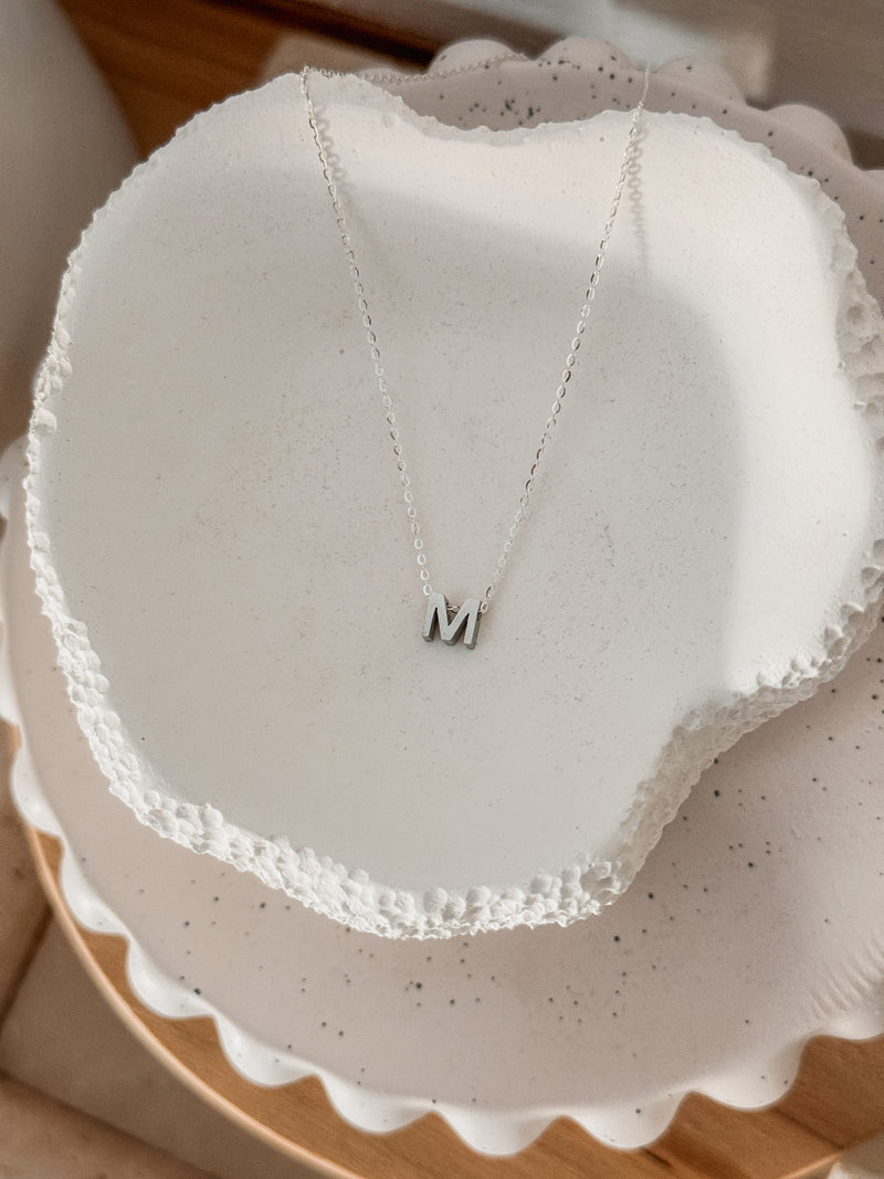 Single initial pendant on chain - 925 sterling silver