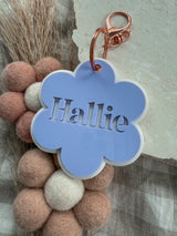 Double layered name bag tag - daisy