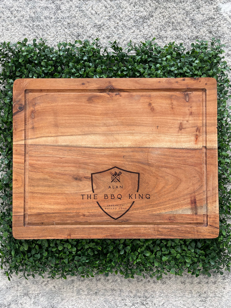 BBQ King - Large acacia serving / cheese / chopping board