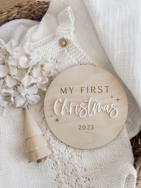 My first Christmas plaque - white acrylic on ply