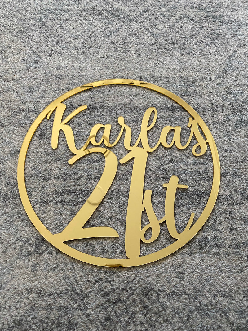 Gold mirror “Karla's 21st” round hoop sign - 47cm