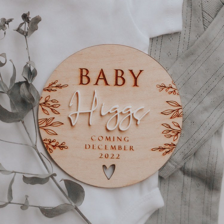 Botanical pregnancy announcement plaque