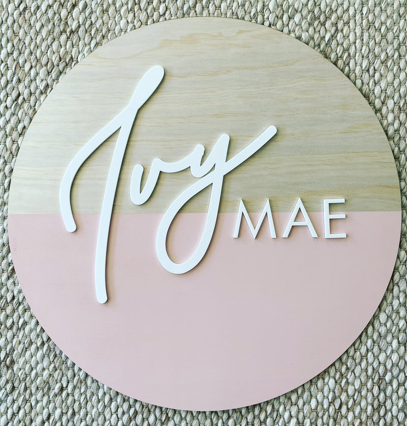 “Half dipped” timber name sign