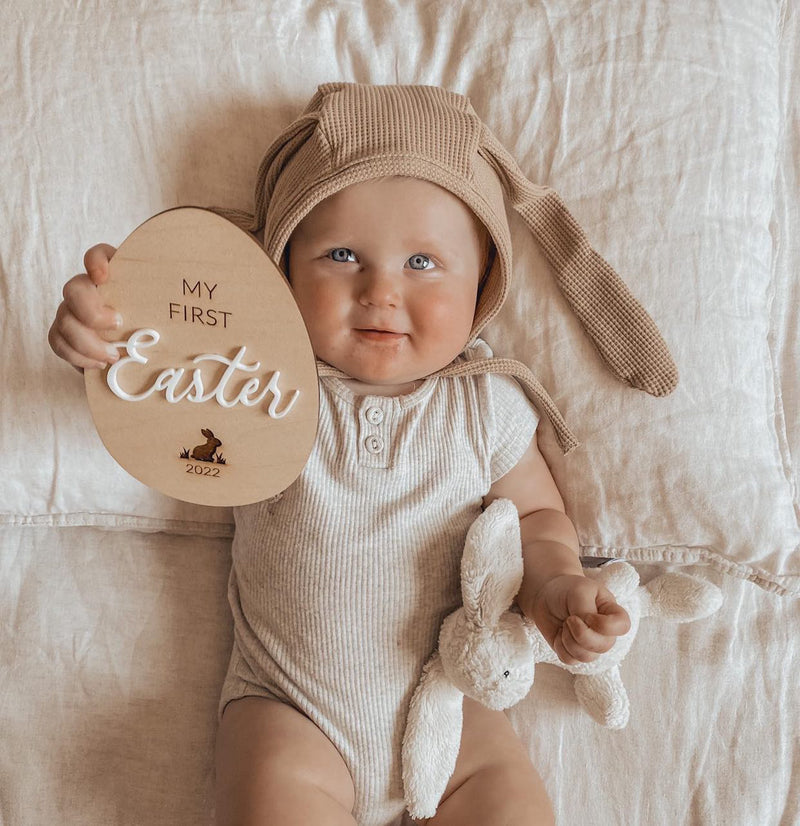 First Easter milestone plaque - bunny image