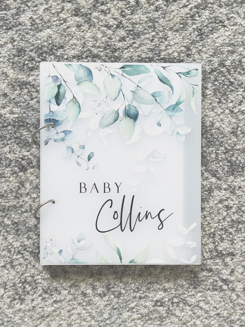 Baby book with personalised section dividers